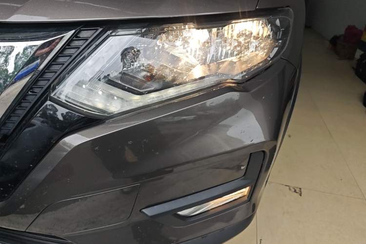Used Nissan X-Trail 2021 2.0L CVT 2WD XL ITS SmartConnect Comfort Edition Left Front Headlight
