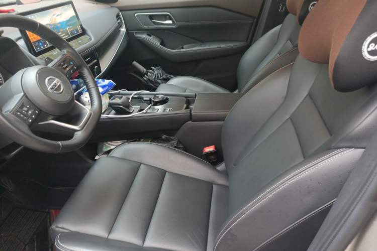 Used Nissan X-Trail 2021 VC-Turbo 300 CVT 2WD Luxury Edition Left Front Seat