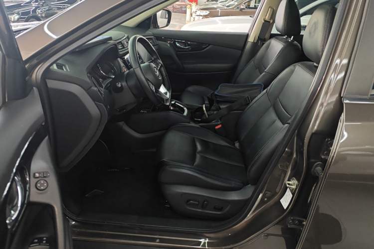Used Nissan X-Trail 2021 2.0L CVT 2WD XL Premium Commemorative Edition Left Front Seat