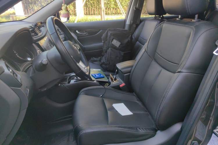 Used Nissan X-Trail 2021 2.0L CVT 2WD XL ITS SmartConnect Comfort Edition Left Front Seat