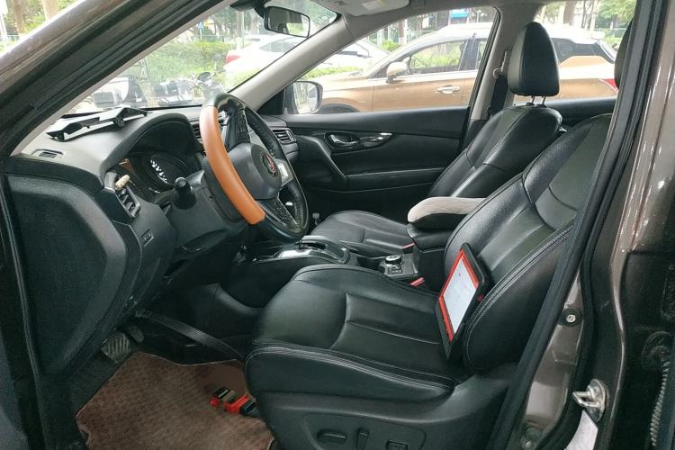 Used Nissan X-Trail 2021 2.5L CVT 4WD XL SmartConnect Leading Edition Left Front Seat