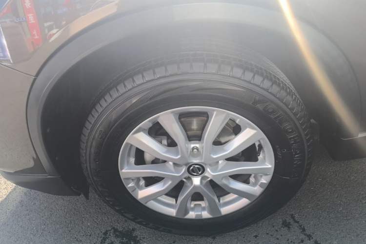 Used Nissan X-Trail 2021 2.0L CVT 2WD XL Premium SmartConnect Deluxe Edition Left Front Wheel Hub