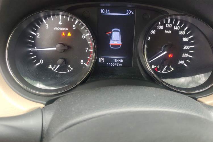 Used Nissan X-Trail 2021 2.0L CVT 2WD XL Premium SmartConnect Deluxe Edition Odometer Close Up