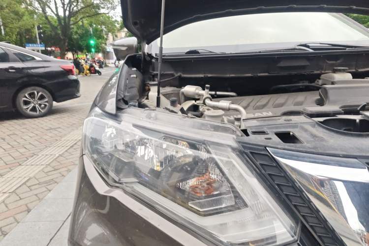 Used Nissan X-Trail 2021 2.0L CVT 2WD XL ITS Comfort Commemorative Edition Right Front Headlight