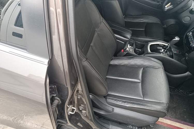 Used Nissan X-Trail 2021 2.0L CVT 2WD XL ITS SmartConnect Comfort Edition Right Front Seat