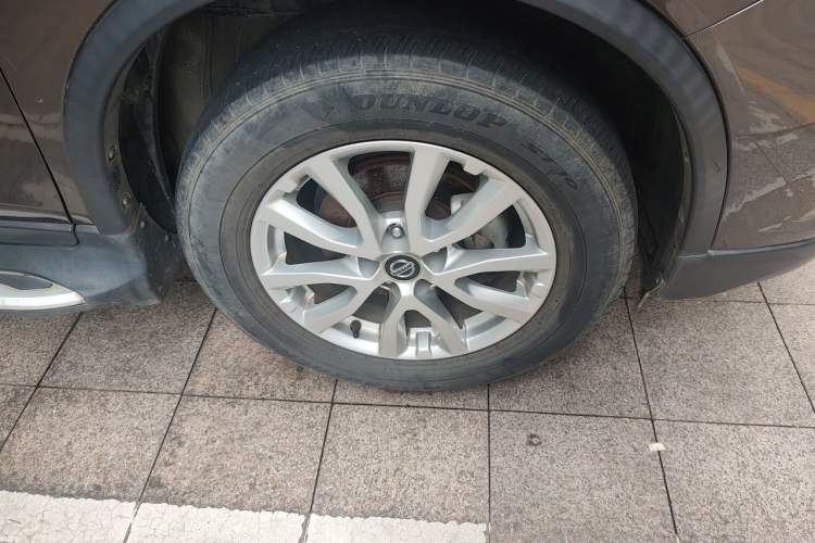 Used Nissan X-Trail 2021 2.0L CVT 2WD XL Premium SmartConnect Deluxe Edition Right Front Wheel Hub