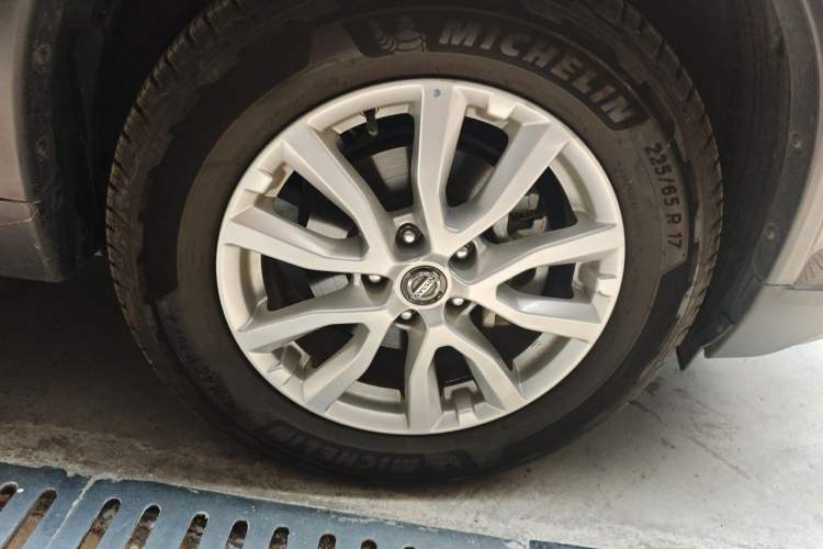 Used Nissan X-Trail 2021 2.0L CVT 2WD XL Premium Commemorative Edition Right Front Wheel Hub