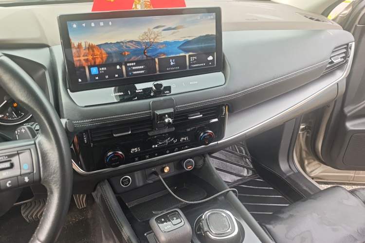 Used Nissan X-Trail 2021 VC-Turbo 300 CVT 2WD Luxury Edition Audio And AC Panel