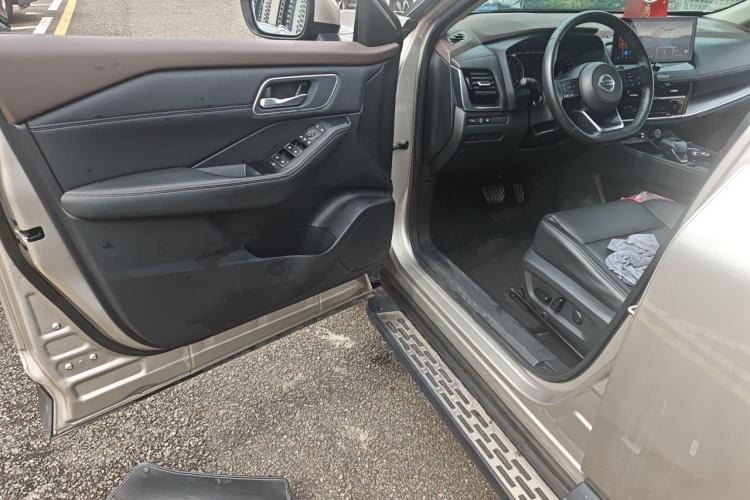 Used Nissan X-Trail 2021 VC-Turbo 300 CVT 2WD Luxury Edition Driver Seat