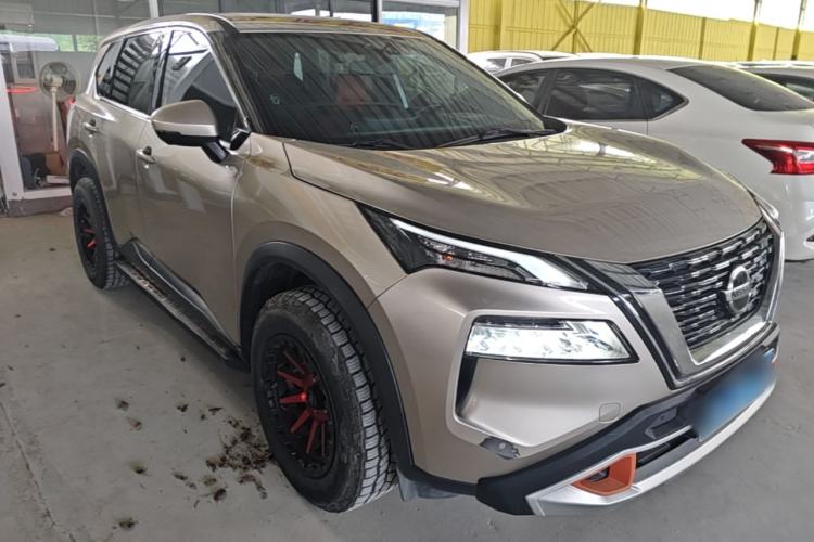 Used Nissan X-Trail 2021 VC-Turbo 300 CVT 2WD Luxury Edition Front Right 45 Deg
