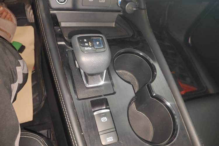 Used Nissan X-Trail 2021 VC-Turbo 300 CVT 2WD Luxury Edition Gear Lever