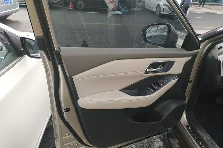 Used Nissan X-Trail 2021 VC-Turbo 300 CVT 4WD Ultimate Edition Left Front Door Interior