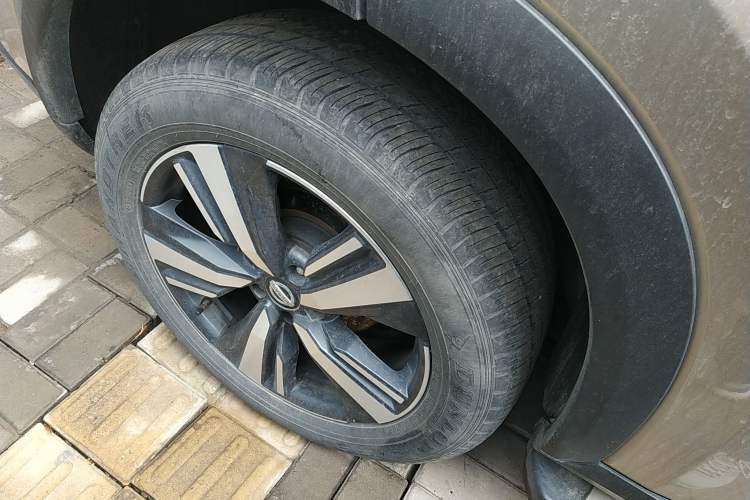 Used Nissan X-Trail 2021 VC-Turbo 300 CVT 4WD Ultimate Edition Right Rear Wheel Hub