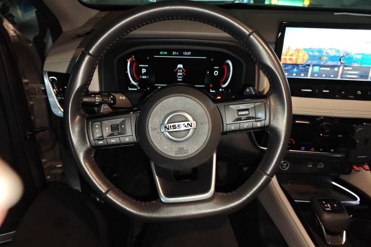 Used Nissan X-Trail 2021 VC-Turbo 300 CVT 4WD Ultimate Edition Steering Wheel