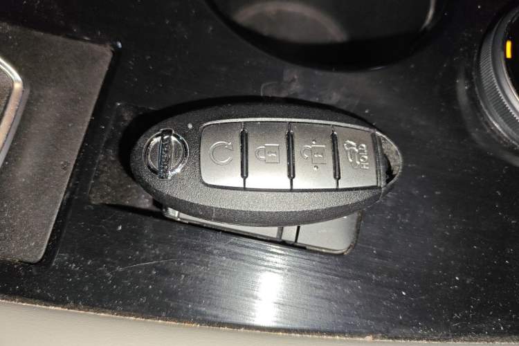 Used Nissan X-Trail 2021 VC-Turbo 300 CVT 4WD Ultimate Edition Vehicle Key