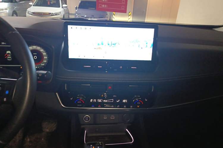 Used Nissan X-Trail 2021 VC-Turbo 300 CVT 4WD Ultimate Edition Audio And AC Panel