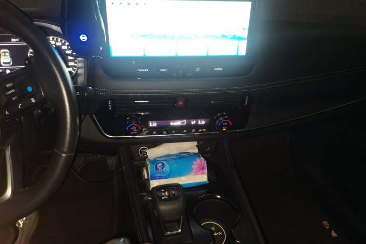 Used Nissan X-Trail 2021 VC-Turbo 300 CVT 2WD Luxury Edition Audio And AC Panel