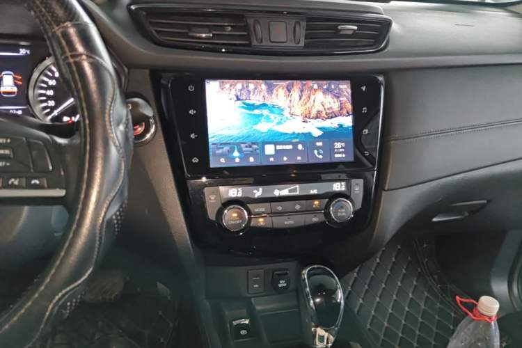 Used Nissan X-Trail 2021 2.0L CVT 2WD XL ITS Comfort Commemorative Edition Audio And AC Panel