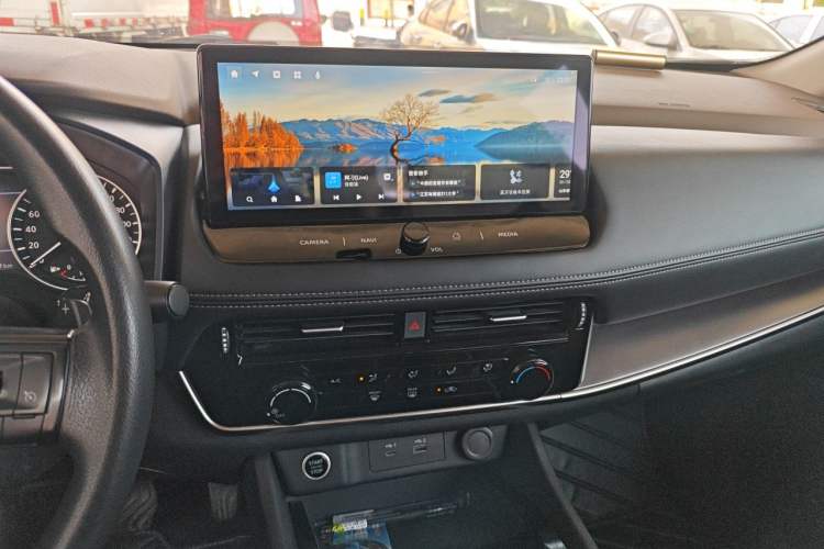 Used Nissan X-Trail 2021 VC-Turbo 300 CVT 2WD Comfort Edition Audio And AC Panel