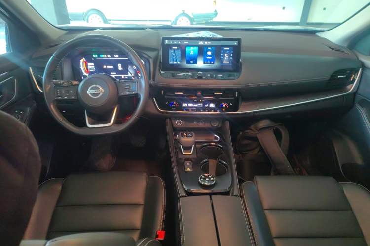 Used Nissan X-Trail 2021 VC-Turbo 300 CVT 4WD Ultimate Edition Center Console