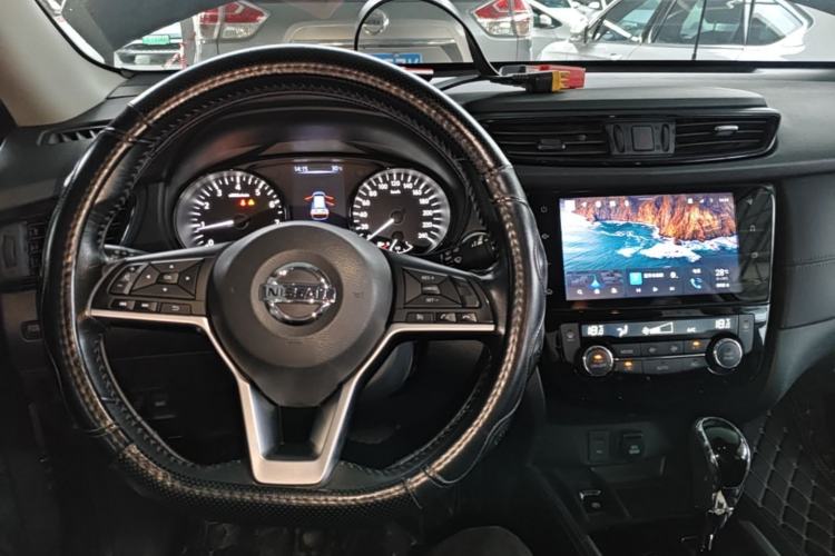 Used Nissan X-Trail 2021 2.0L CVT 2WD XL ITS Comfort Commemorative Edition Center Console