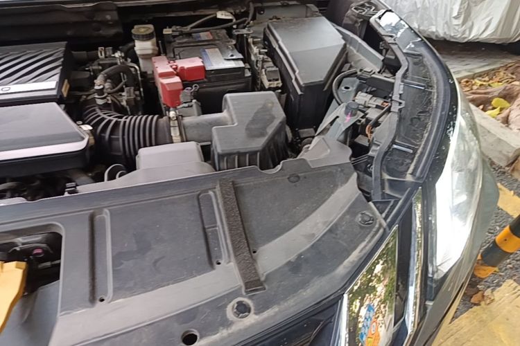 Used Nissan X-Trail 2021 VC-Turbo 300 CVT 2WD Comfort Edition Engine Bay Left
