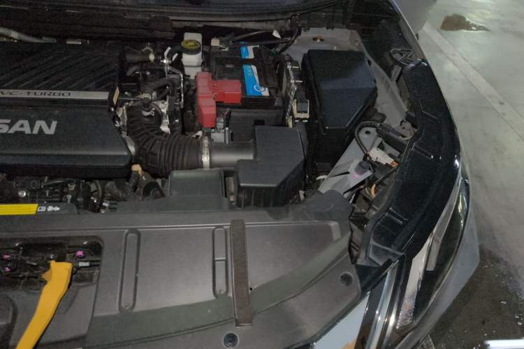 Used Nissan X-Trail 2021 VC-Turbo 300 CVT 4WD Ultimate Edition Engine Bay Left