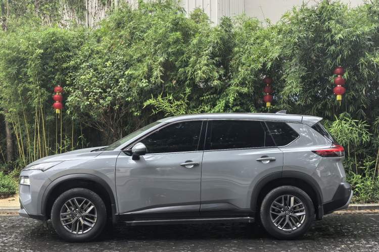 Used Nissan X-Trail 2021 VC-Turbo 300 CVT 2WD Luxury Edition Exterior 6