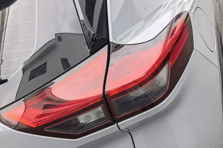 Used Nissan X-Trail 2021 VC-Turbo 300 CVT 2WD Luxury Edition Exterior 8