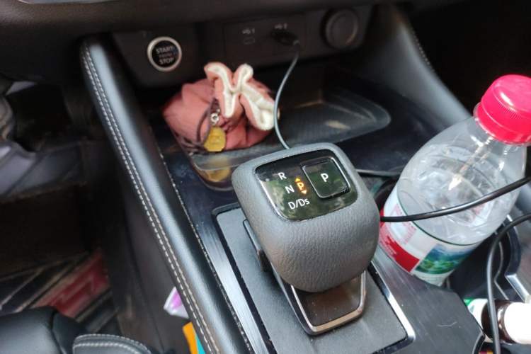 Used Nissan X-Trail 2021 VC-Turbo 300 CVT 4WD Luxury Edition Gear Lever