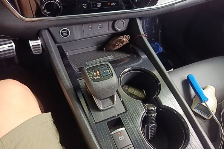 Used Nissan X-Trail 2021 VC-Turbo 300 CVT 2WD Comfort Edition Gear Lever