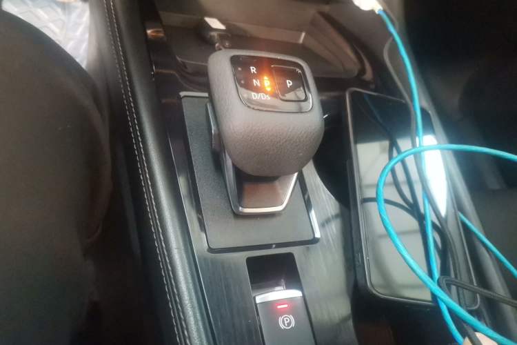 Used Nissan X-Trail 2021 VC-Turbo 300 CVT 4WD Luxury Edition Gear Lever