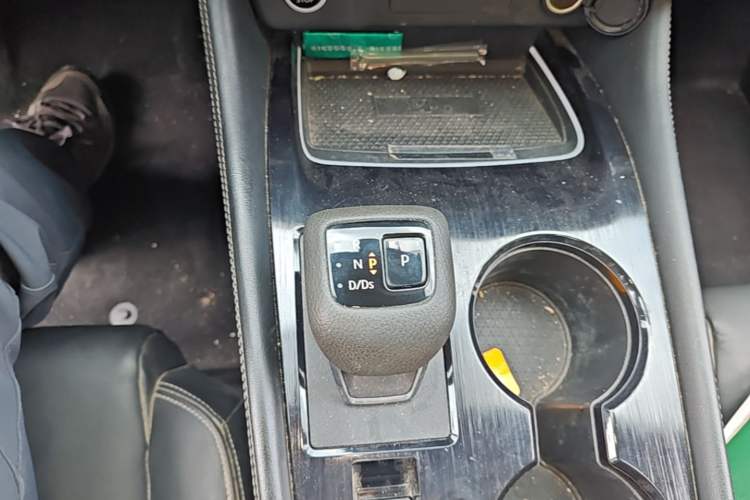 Used Nissan X-Trail 2021 VC-Turbo 300 CVT 4WD Ultimate Edition Gear Lever