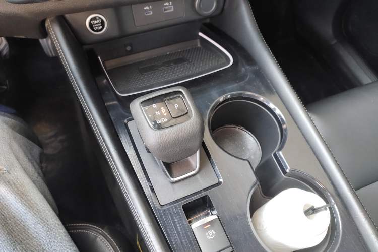 Used Nissan X-Trail 2021 VC-Turbo 300 CVT 4WD Ultimate Edition Gear Lever