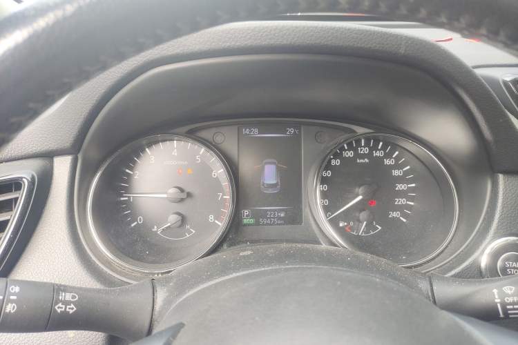 Used Nissan X-Trail 2021 2.0L CVT 2WD XL Premium SmartConnect Deluxe Edition Instrument Cluster