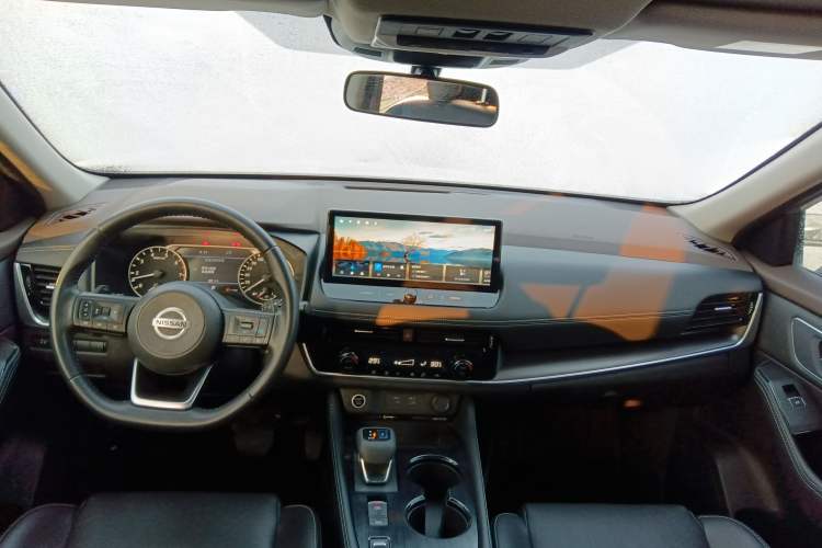 Used Nissan X-Trail 2021 VC-Turbo 300 CVT 2WD Luxury Edition Interior 2