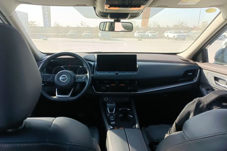 Used Nissan X-Trail 2021 VC-Turbo 300 CVT 2WD Luxury Edition Interior 2