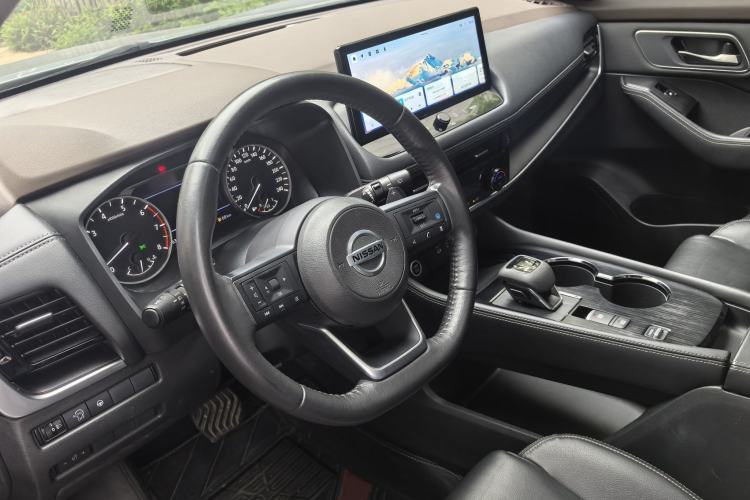 Used Nissan X-Trail 2021 VC-Turbo 300 CVT 2WD Luxury Edition Interior 2