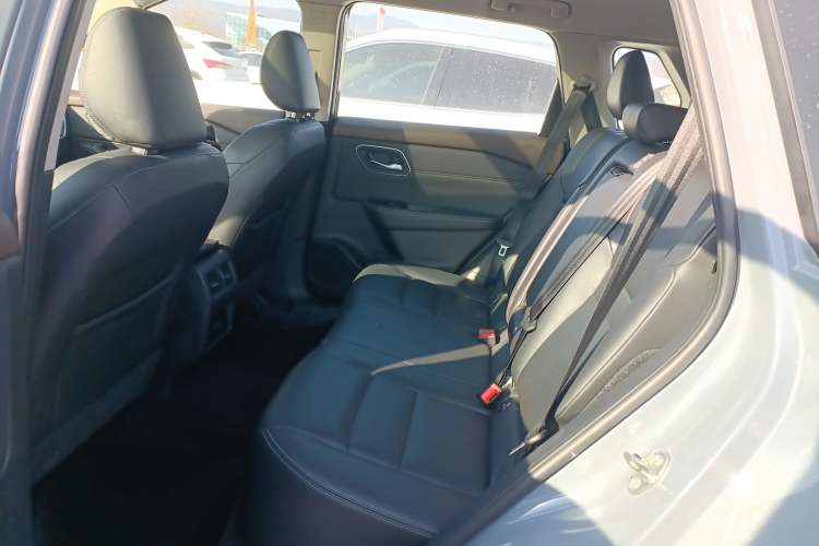 Used Nissan X-Trail 2021 VC-Turbo 300 CVT 2WD Luxury Edition Interior 4
