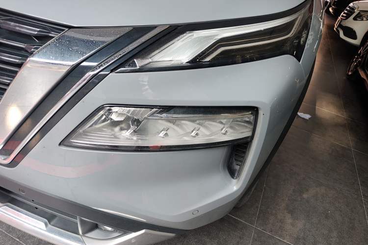 Used Nissan X-Trail 2021 VC-Turbo 300 CVT 4WD Luxury Edition Left Front Headlight