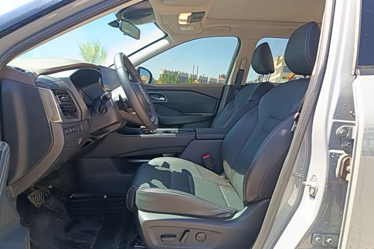 Used Nissan X-Trail 2021 VC-Turbo 300 CVT 2WD Luxury Edition Left Front Seat