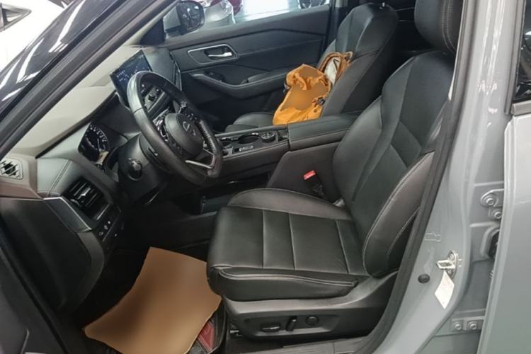 Used Nissan X-Trail 2021 VC-Turbo 300 CVT 4WD Luxury Edition Left Front Seat
