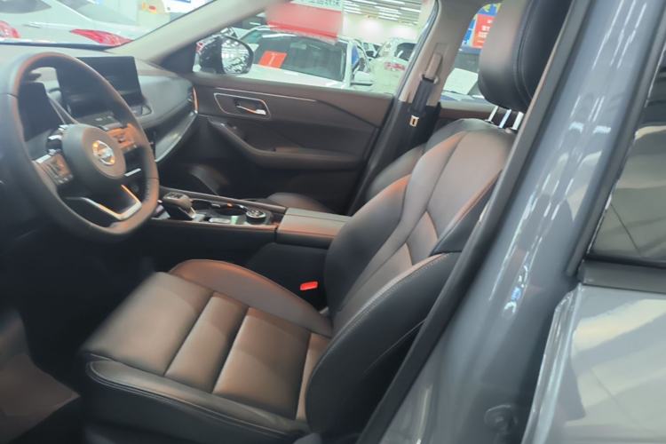 Used Nissan X-Trail 2021 VC-Turbo 300 CVT 4WD Ultimate Edition Left Front Seat