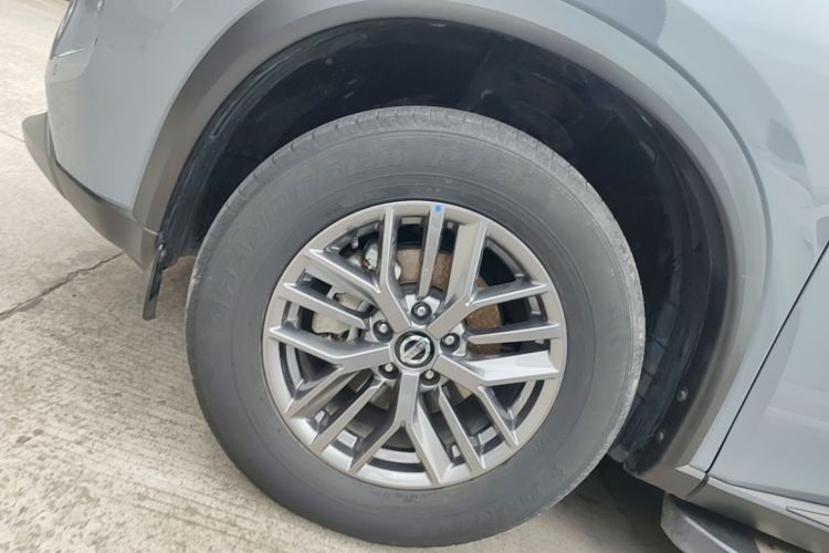 Used Nissan X-Trail 2021 VC-Turbo 300 CVT 2WD Luxury Edition Left Front Wheel Hub