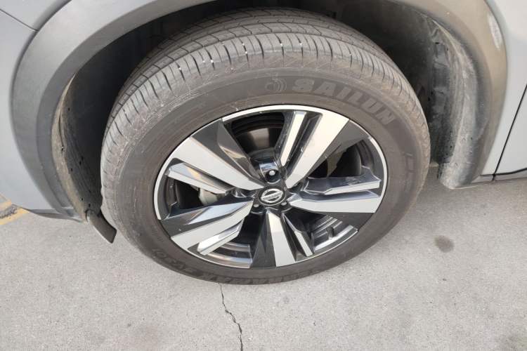 Used Nissan X-Trail 2021 VC-Turbo 300 CVT 4WD Ultimate Edition Left Front Wheel Hub