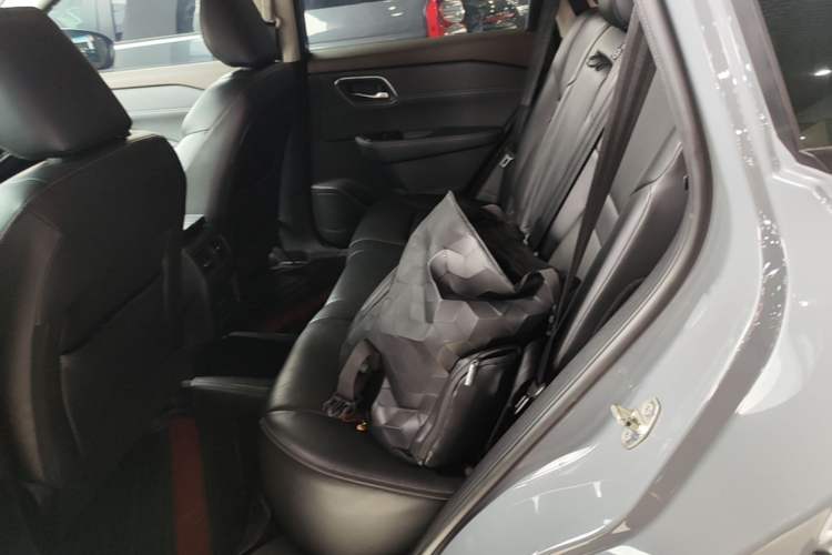 Used Nissan X-Trail 2021 VC-Turbo 300 CVT 2WD Luxury Edition Left Rear Seat