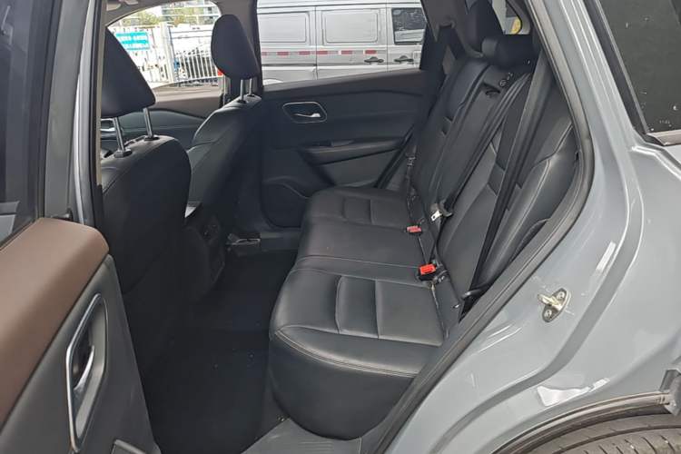 Used Nissan X-Trail 2021 VC-Turbo 300 CVT 4WD Ultimate Edition Left Rear Seat