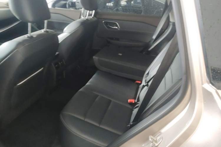 Used Nissan X-Trail 2021 VC-Turbo 300 CVT 2WD Luxury Edition Left Rear Seat