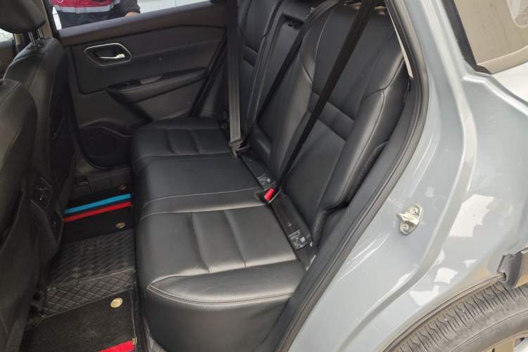 Used Nissan X-Trail 2021 VC-Turbo 300 CVT 2WD Luxury Edition Left Rear Seat