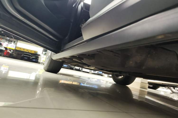 Used Nissan X-Trail 2021 VC-Turbo 300 CVT 2WD Luxury Edition Left Side Sill